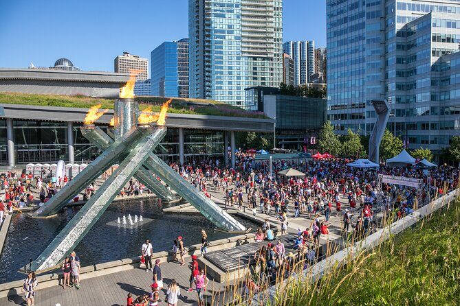 7 hours Private Vancouver Tour-from YVR Airport or Cruise Port - Chinatown to Gastown: walking Vancouver’s older streets