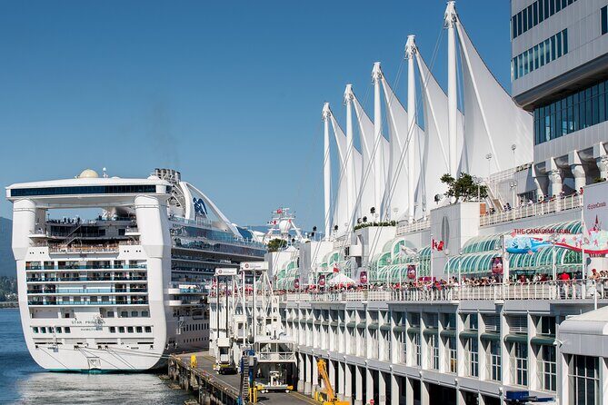 7 hours Private Vancouver Tour-from YVR Airport or Cruise Port - Capilano Suspension Bridge Park: the big extra ticket that’s built for photos