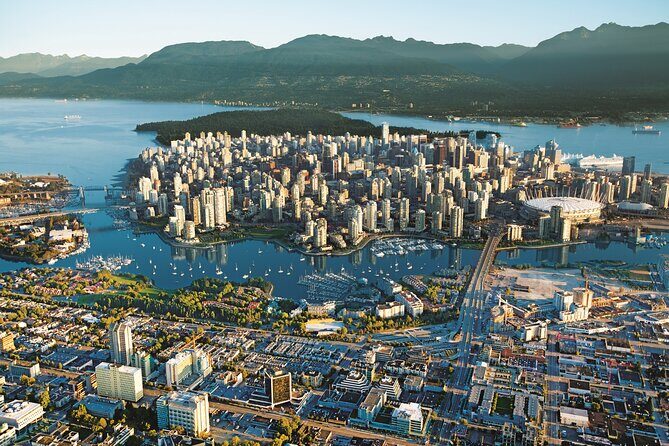 7 hours Private Vancouver Tour-from YVR Airport or Cruise Port - Price and value for a 7-hour private day
