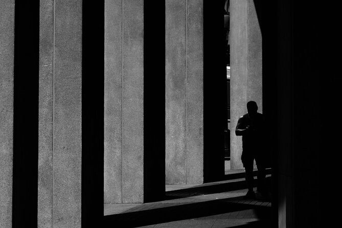 Art of Street Photography Guided Walk - Chris and Jake’s Style: How They Tailor the Route to You