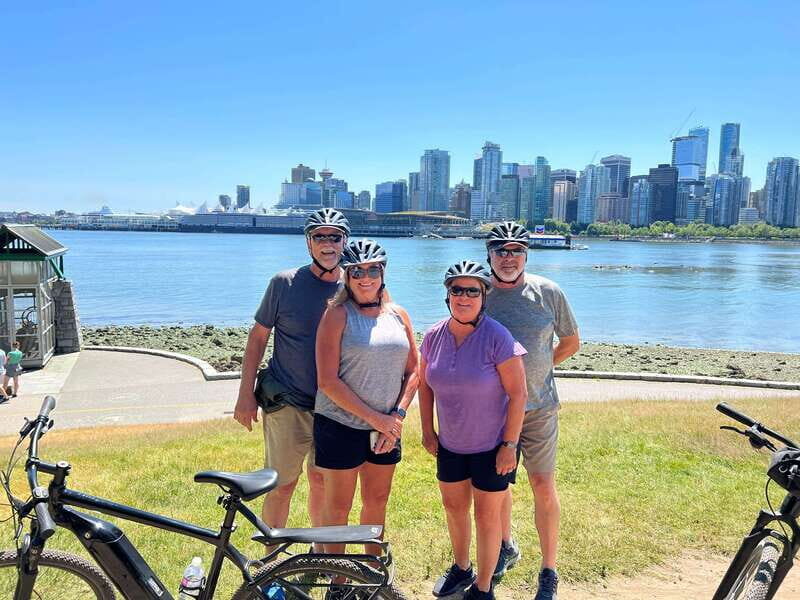 Bike and Hike Vancouver - Picnic Lunch on the Beach: The Break That Makes the Day Work