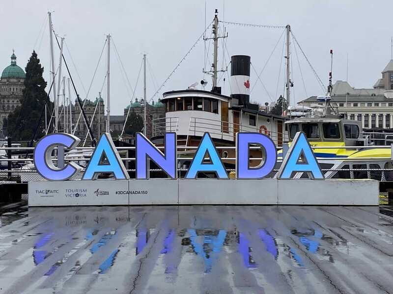 From Vancouver: Full-Day Victoria Tour with Ferry Ticket - Guide Quality and Group Dynamics: How the Day Can Shift