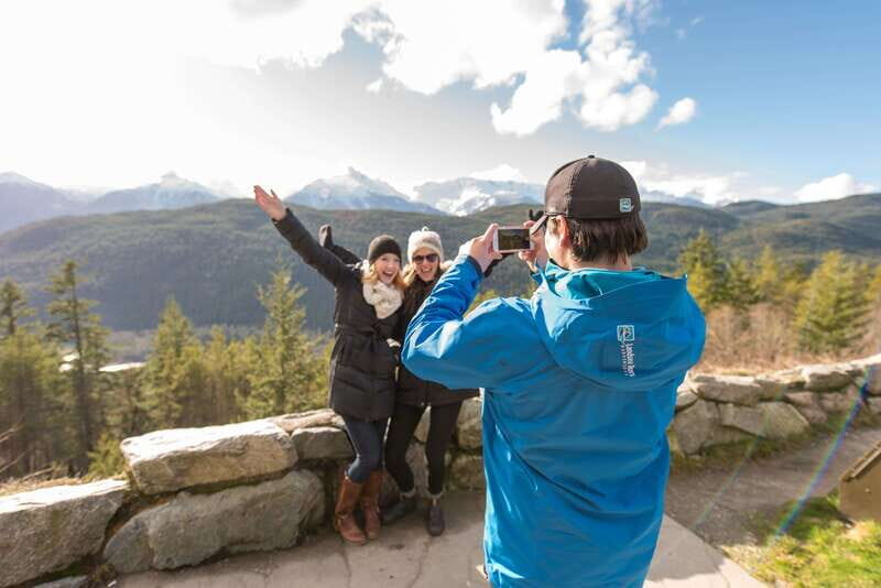 From Vancouver: Full-Day Whistler Tour - Summer versus winter: Shannon Falls and gondola, or Squamish Canyon and Mamquam Falls