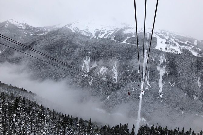 Guided Sightseeing Tour in Vancouver, Shannon Falls and Whistler - The guides make the difference: Charles and Jenny-style service