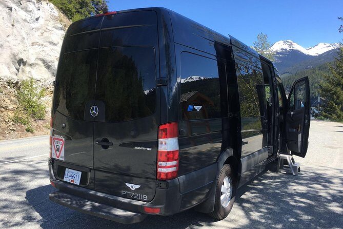 Guided Sightseeing Tour in Vancouver, Shannon Falls and Whistler - Timing, weather, and what to pack for a full 10 hours