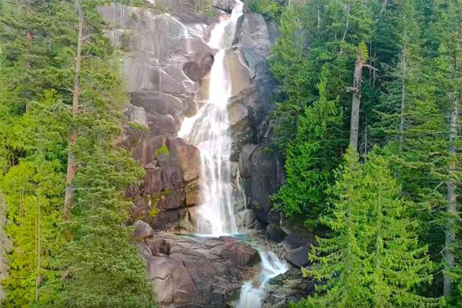 Guided Sightseeing Tour in Vancouver, Shannon Falls and Whistler - Hollywood North, Stanley Park, and Horseshoe Bay before you hit the highway