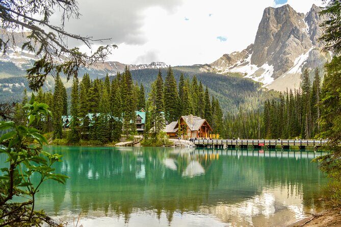 Photography & Rockies Road Trip - Day 4: Lake Louise to Moraine Lake, Plus Plain of Six Glaciers and Teahouse
