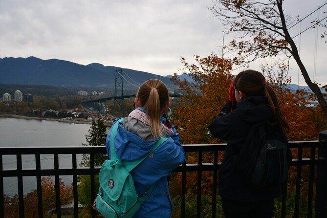 Photography & Walk in Stanley Park - Stop 5: Lost Lagoon—final practice in quieter light