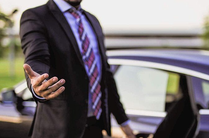 Private Airport Transfer to Vancouver Downtown and Canada Harbour - The Transfer Flow: Pickup to Downtown or Canada Harbour