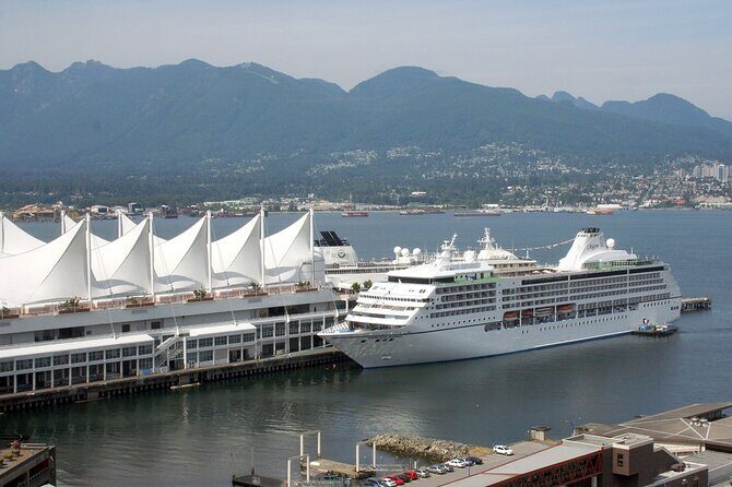 Private Airport Transfer to Vancouver Downtown and Canada Harbour - Booking Value: What $97.41 Really Means for Your Group