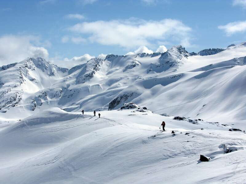 Private Tour to Whistler - Garibaldi Cafe coffee in Squamish: small included comfort