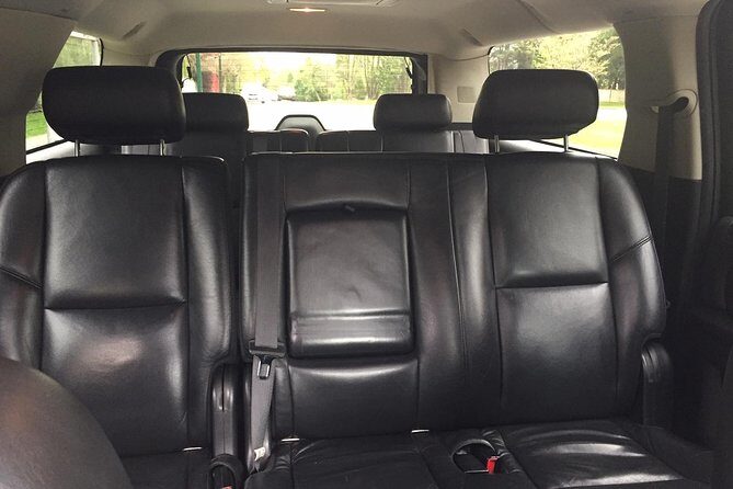 Private Transfer from Vancouver to Canada Place Cruise Terminal. - Comfort and extras for families and different needs