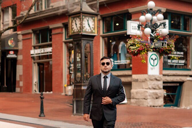 Private Vacation Photoshoot with Photographer in Vancouver - The Photographer’s Job: More Than Point and Shoot