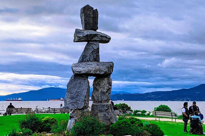 Private Vancouver ALL IN ONE Full Day City Tour with 20 Attractions - The small things that make or break your day