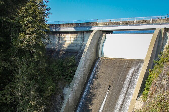 Sea to Sky Highway Self-Guided Driving Audio Tour - Sea to Sky Highway classics: the historic footpath, Crystal Falls, Anvil Island, Watts Point
