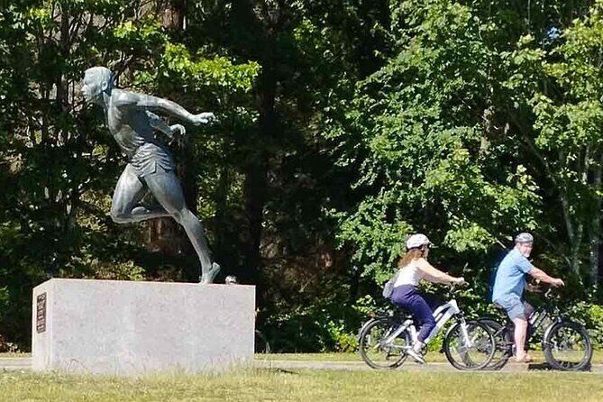 Stanley Park Bike Adventure with Lux Car Pick Up Affordable Easy - Key highlights you’ll feel right away