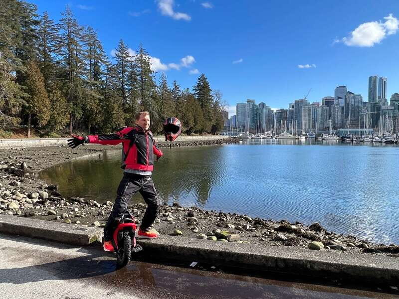 Stanley Park EUC & E-scooters loop tour - Entering Stanley Park the fun way: Seawall energy plus park calm