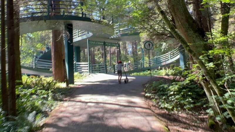 Stanley Park EUC & E-scooters loop tour - Electric unicycle try-out: support for first-timers