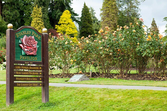 Stanley Park Highlights 2.5 Hour Walking Tour - Guide Style: Why It Feels Different Than Walking Alone