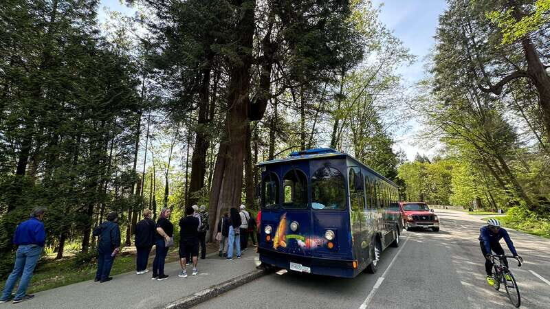 Vancouver: 24 or 48-Hour Hop-On Hop-Off Trolley Tour Pass - Why this trolley pass feels easier than DIY days