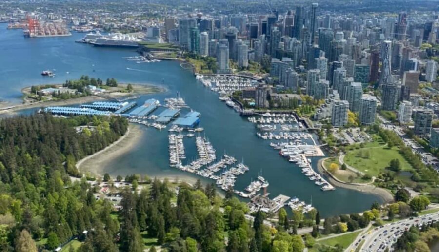 Vancouver: City Skyline Scenic Seaplane Flight - The Lion’s Gate Bridge and Howe Sound Water Views