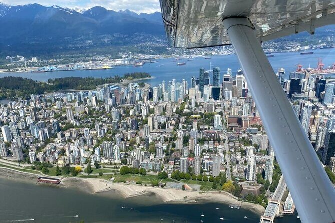 Vancouver City Skyline Scenic Seaplane Tour - Lions Gate Bridge from above: fast, iconic, and very photogenic