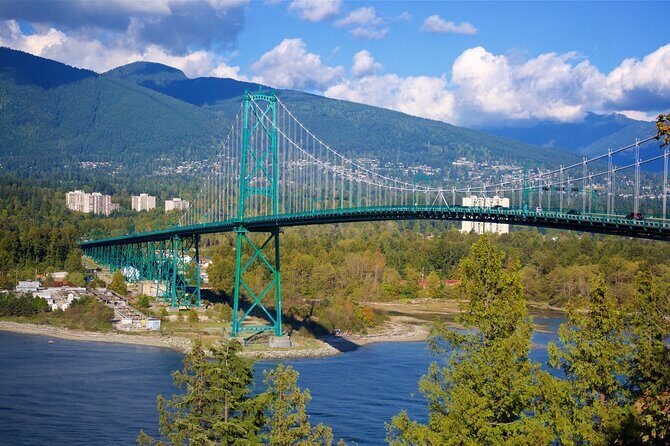 Vancouver City Tour to Experience Sea Sky and Land- private tour - Sea-Sky-and-Land Vancouver in One Tight Loop