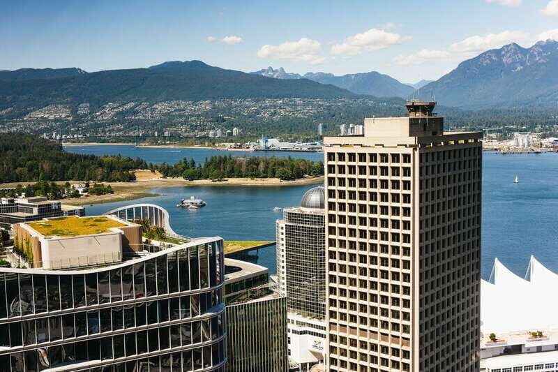 Vancouver: Entry Ticket for the Vancouver Lookout - The glass elevator ride: 40 seconds to big city perspective
