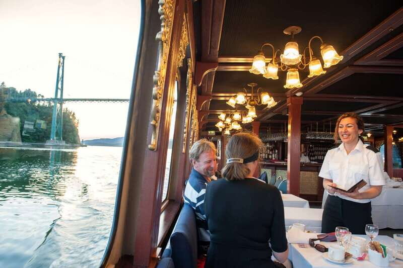 Vancouver: Evening Cruise with Dinner Buffet - Deck time: when to move so you don’t miss the best light