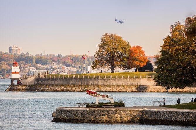Vancouver Evening Tour: Stanley Park & English Bay Photostops - Stanley Park From the Road: How to See a Rainforest Without the Strain