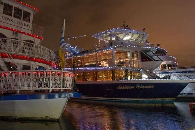 Vancouver Holiday Festive Dinner Cruises - Live music and carols: what to expect (and why it can feel uneven)