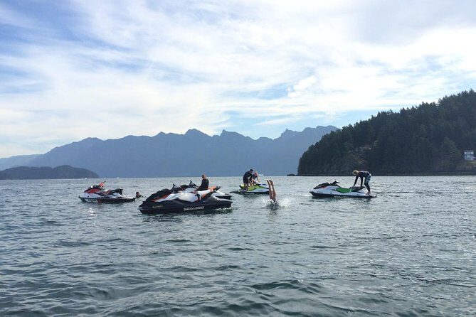 Vancouver Jet Ski Rental from Granville Island - What you get in the water package: wetsuit, life jacket, fuel, and comfort