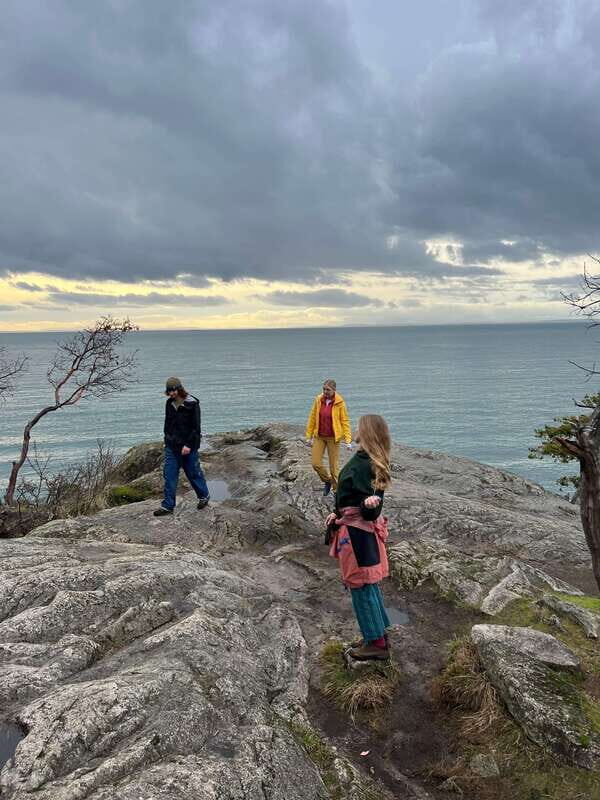 Vancouver: Lighthouse Park Hike - Rain, Wind, and Comfort: What to Pack for This Coastline Trail