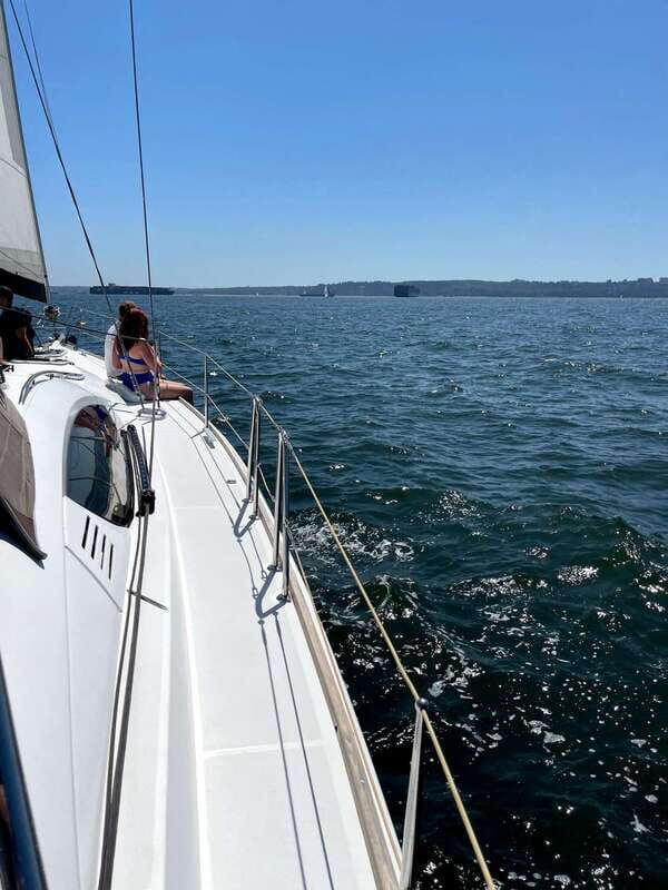 Vancouver: Mosquito Creek and English Bay Sailboat Cruise - Why this Mosquito Creek to English Bay cruise feels special