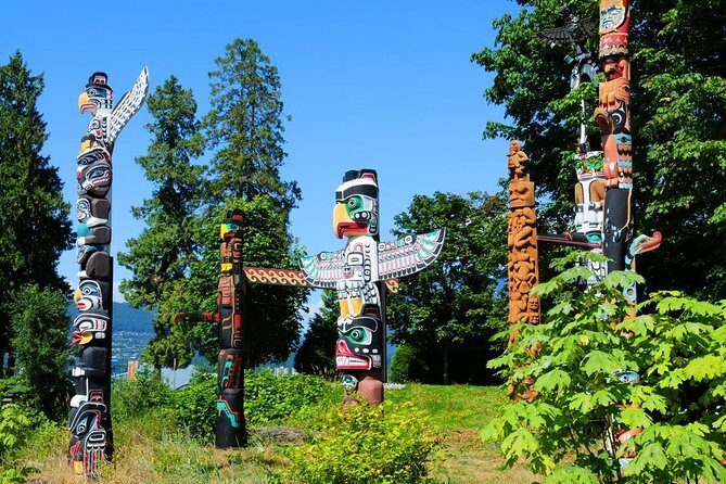 Vancouver Premium Tour: Capilano Bridge + Grouse Mountain Lunch - Lunch at Altitudes Bistro: included meal with actual mountain views