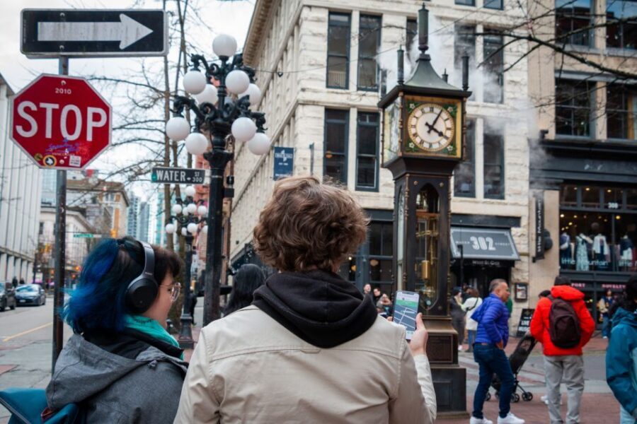 Vancouver: Self-Guided Smartphone Walking Tour of Gastown - Price and value: why $4.75 can be a solid deal