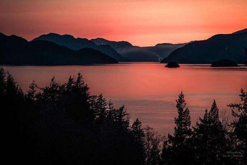 Vancouver: Sunset Boat Cruise with Complementary Bubbly - Key Highlights Worth Planning Around