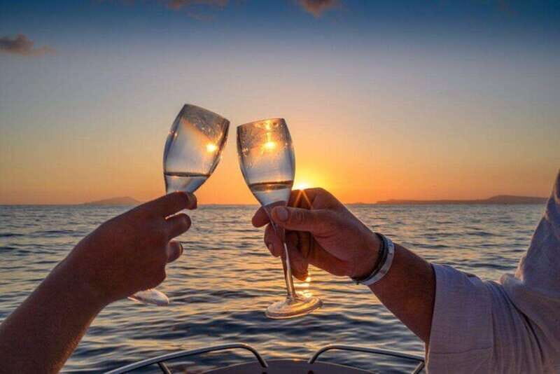 Vancouver: Sunset Boat Cruise with Complementary Bubbly - Why a Howe Sound Sunset Cruise Feels Like Vancouver’s Real Afterglow