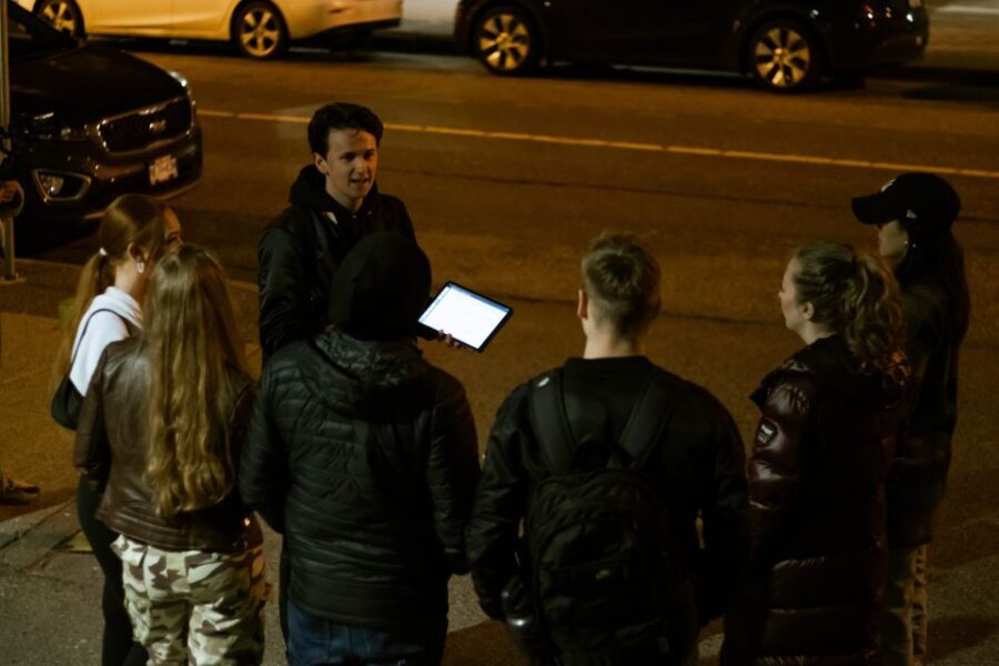 Vancouver: The Supernatural TV Show Locations Tour - Walking pace and rain-shine reality: plan your body and your shoes