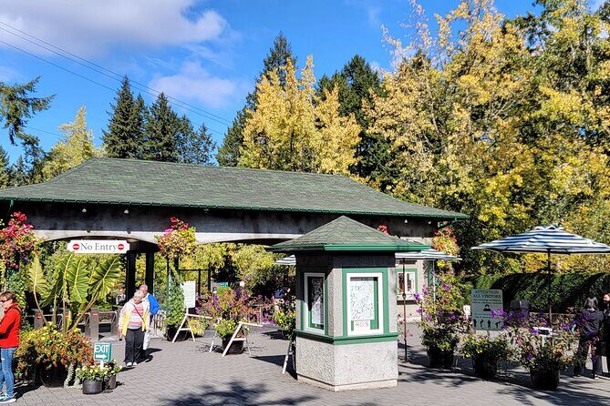 Vancouver to Victoria day tour Private - Butchart Gardens: the main event with real time to look
