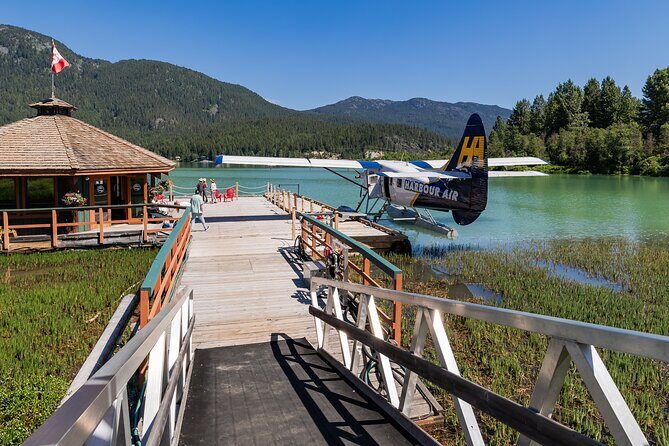 Vancouver to Whistler Scenic Seaplane Transfer: One Way - Who should book this seaplane transfer