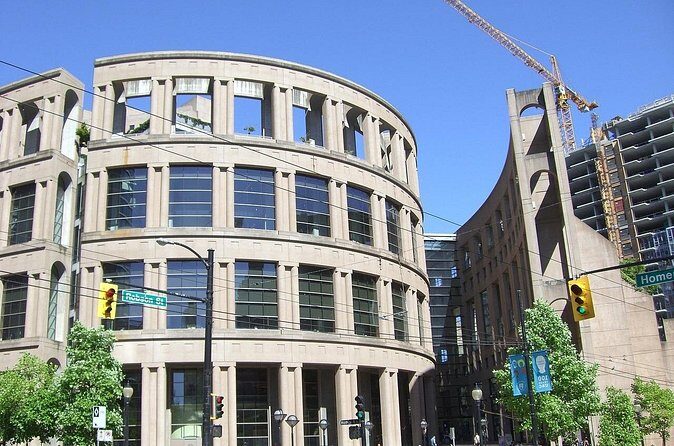 Vancouver Walking Tour: Explore Top Sights & Hidden Gems - Price and value: $32 for 2 hours of local context