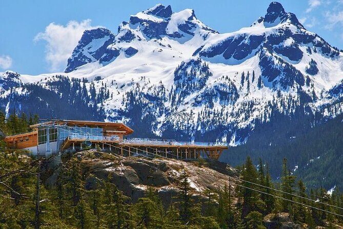 Whistler, Shannon Falls & Sea to Sky Gondola Tour from Vancouver - A 9:00 a.m. start that beats renting a car